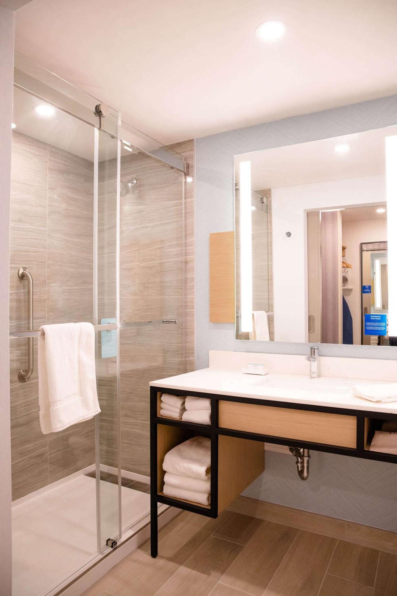 Hilton Garden Inn Sudbury, Ontario, Canada Экстерьер фото