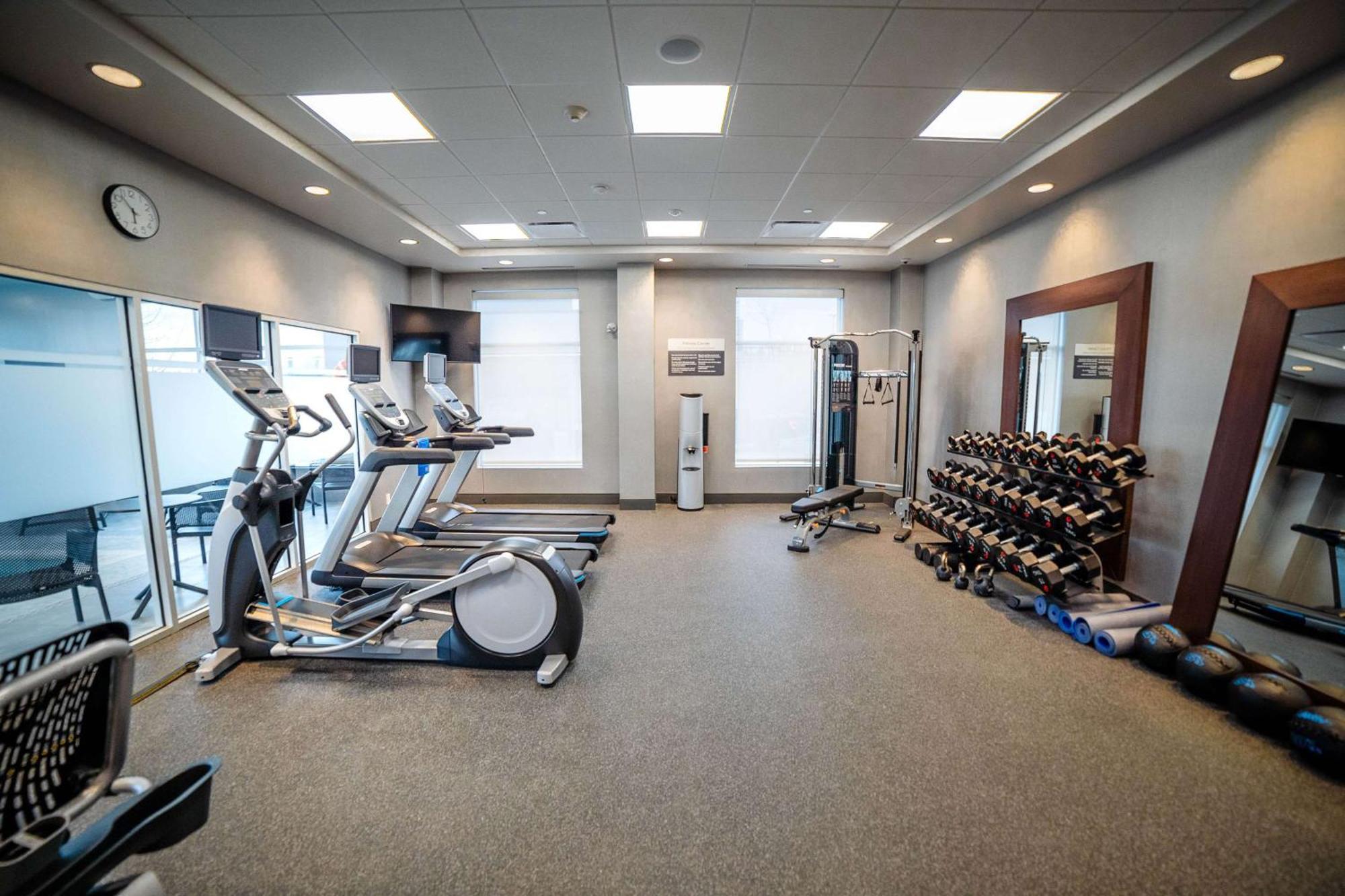 Hilton Garden Inn Sudbury, Ontario, Canada Экстерьер фото